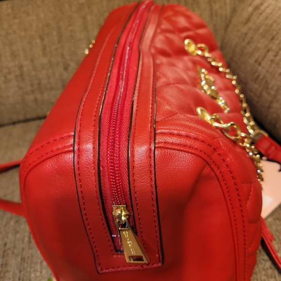 Tomato Red Juicy Couture Quilted Purse - Picture 5 of 9